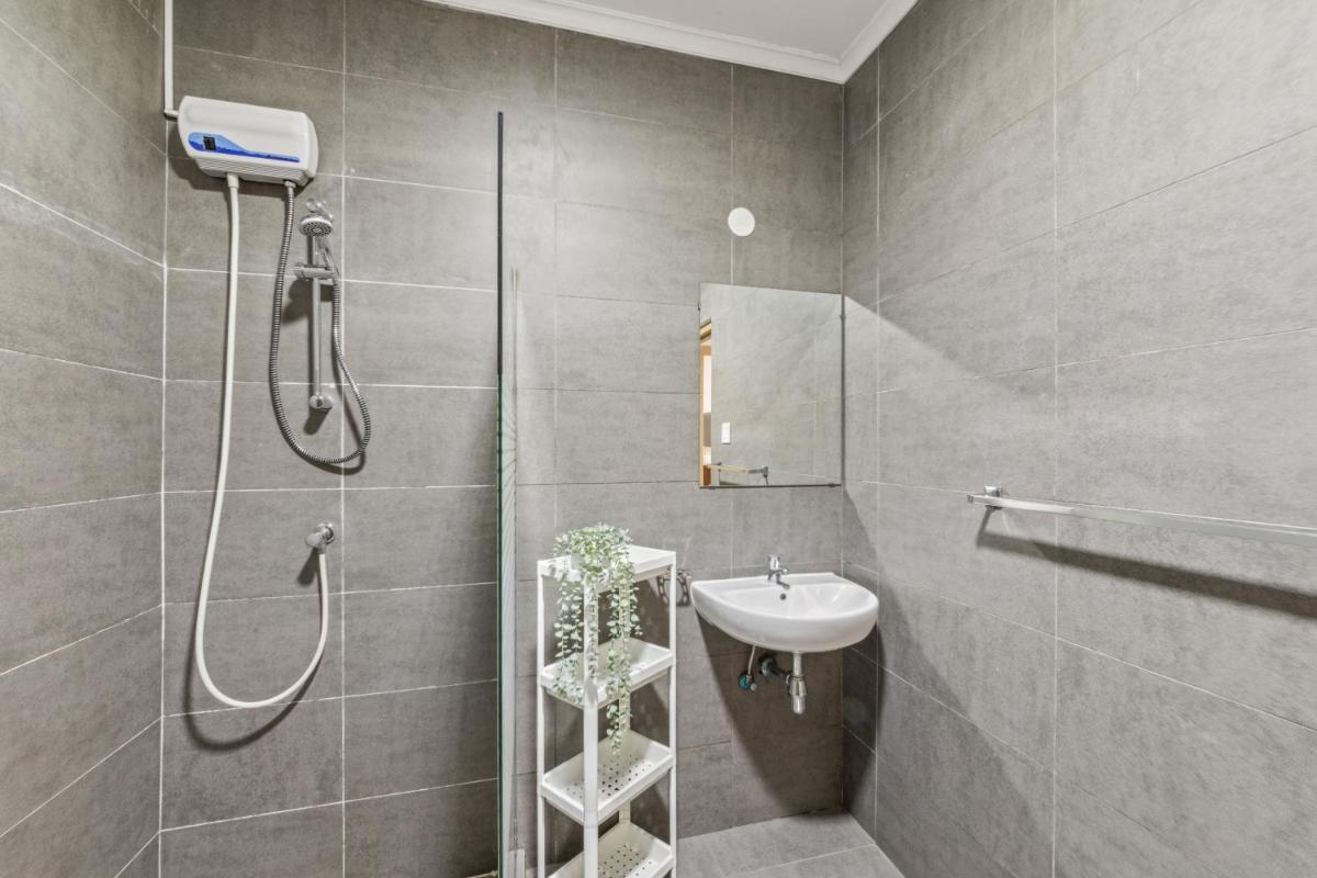 Curadise Living - Hizvo