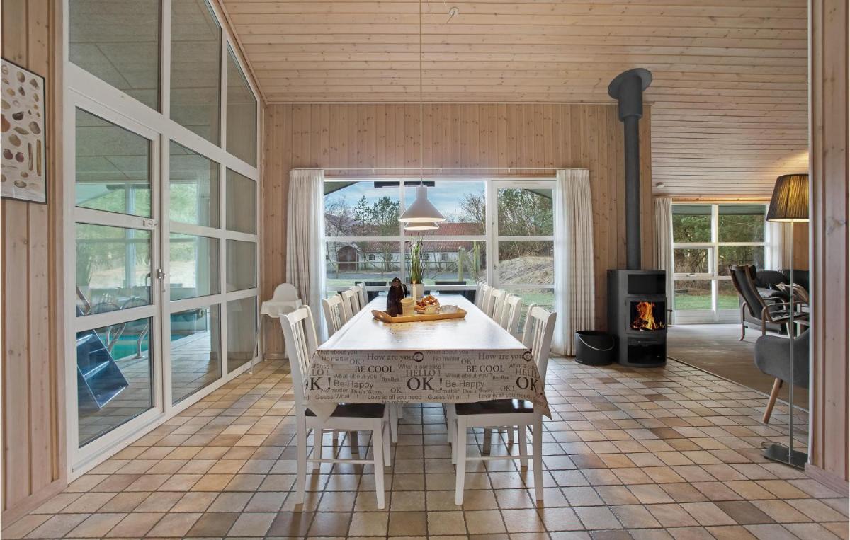 Stunning Home In Jerup With Kitchen - Housity