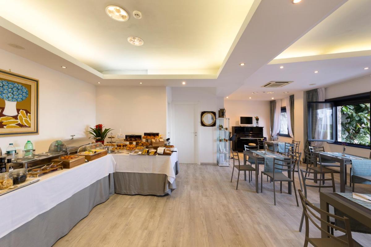 Sea Breeze Residence - Hizvo