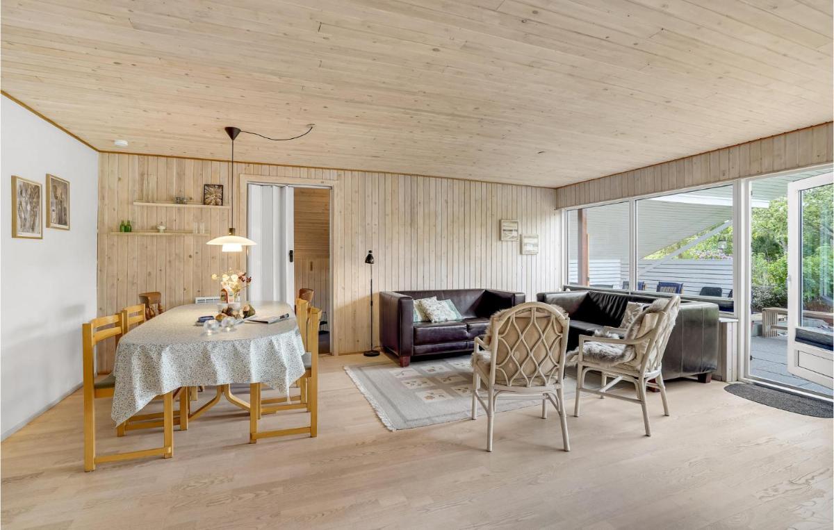 Amazing Home In Skjern With Wifi - Housity