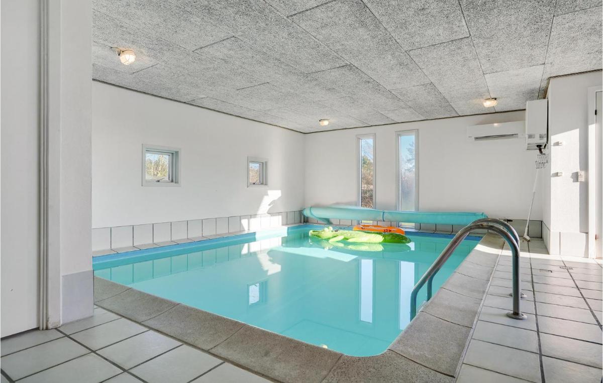 Pet Friendly Home In Knebel With Sauna - Housity