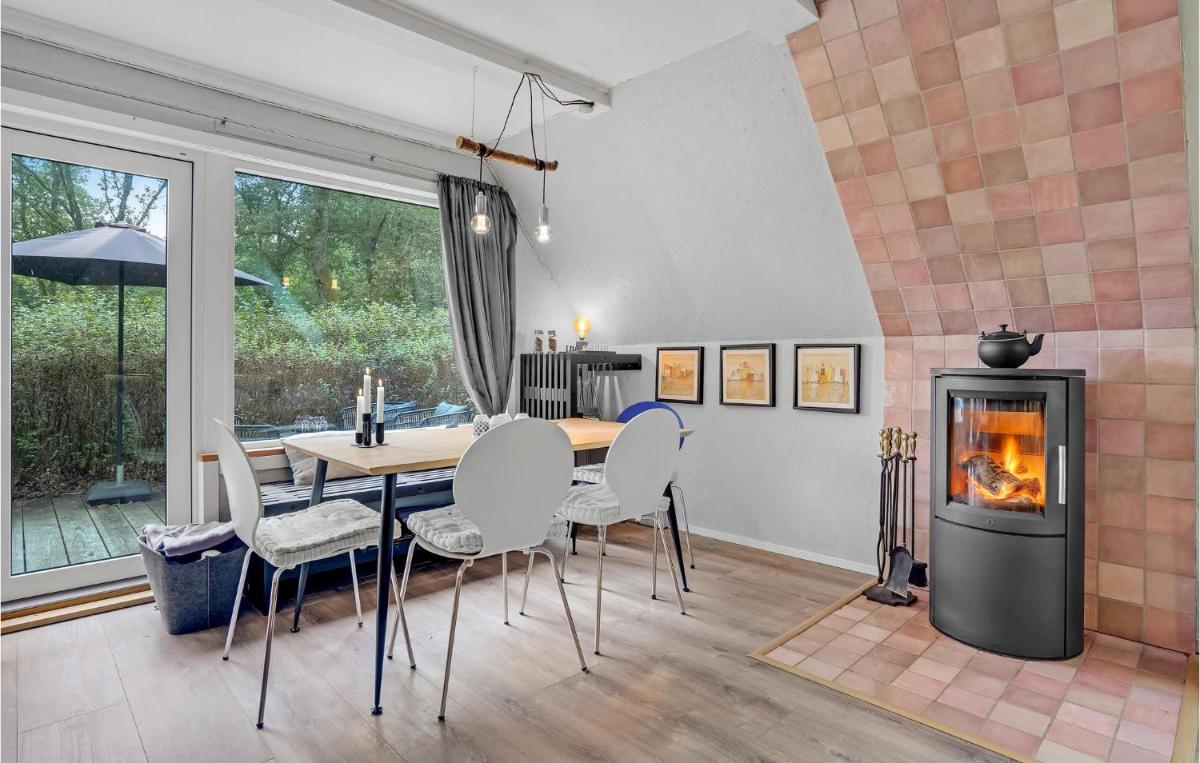Cozy Home In Bjerringbro With Wifi - Housity