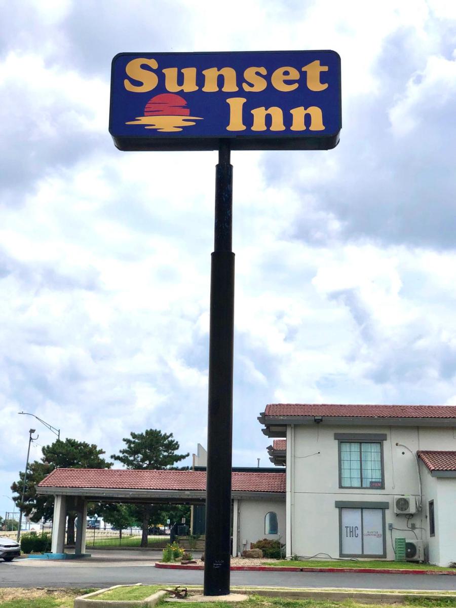 SUNSET INN Oklahoma City - Housity