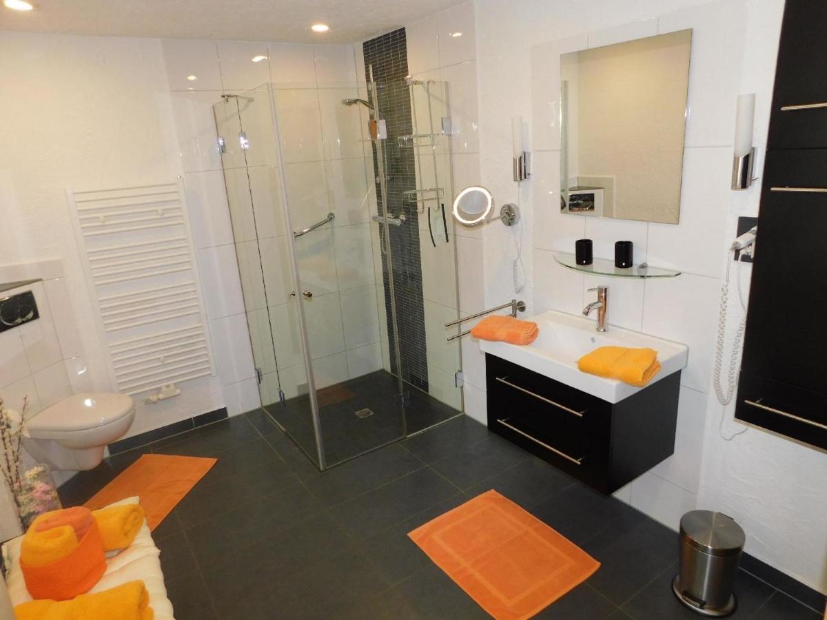 Suitetrails - Ferienwohnung Dünschede mit Garten und Terrasse