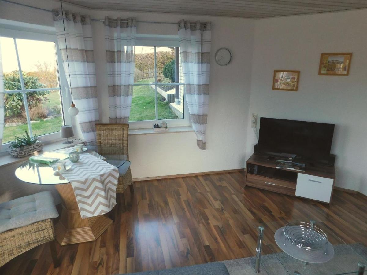 Suitetrails - Ferienwohnung Dünschede mit Garten und Terrasse