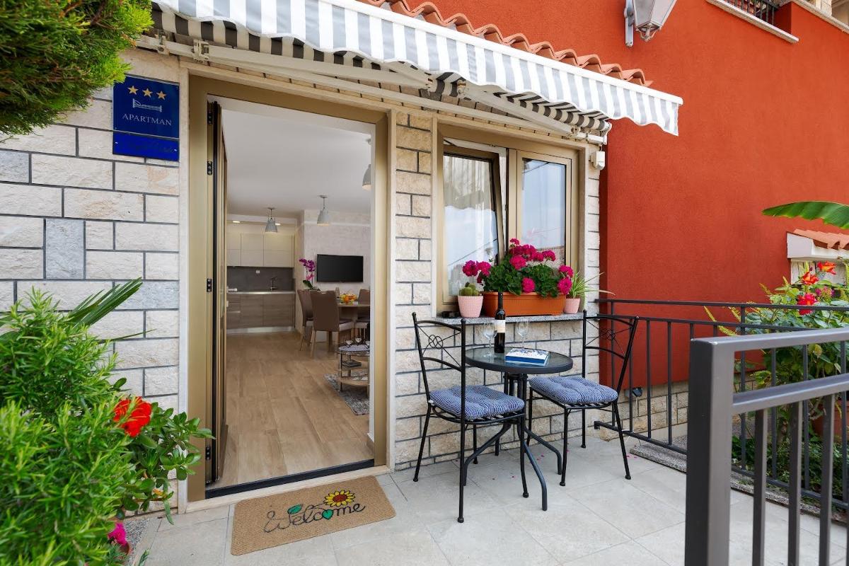 Apartman ANGOLO VERDE - Housity