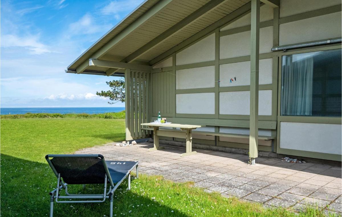 Two-Bedroom Holiday Home In Gilleleje - Housity