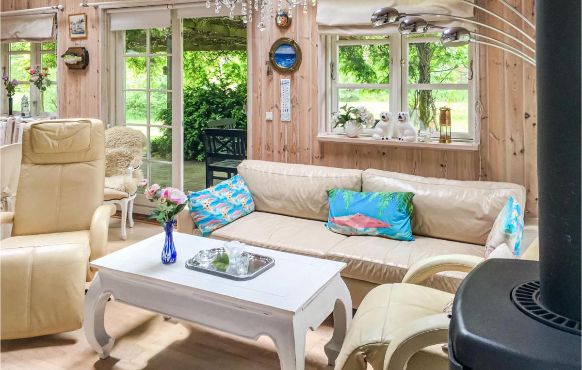 Two-Bedroom Holiday Home In Rodby - Housity