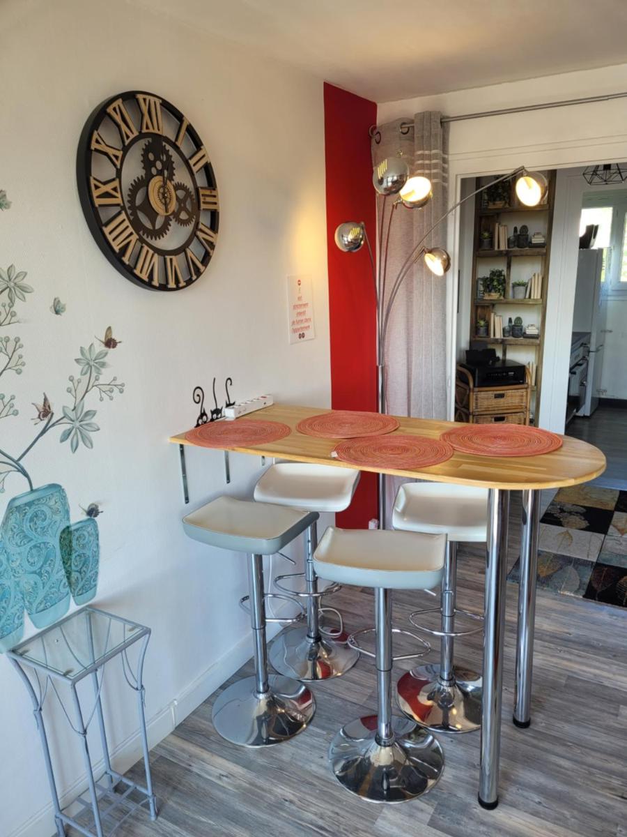 Appartement proche Espace Anjou - Housity