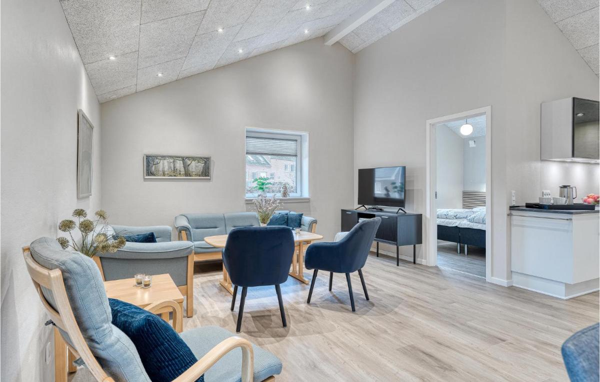 Beautiful Home In Varde With Kitchen - Housity