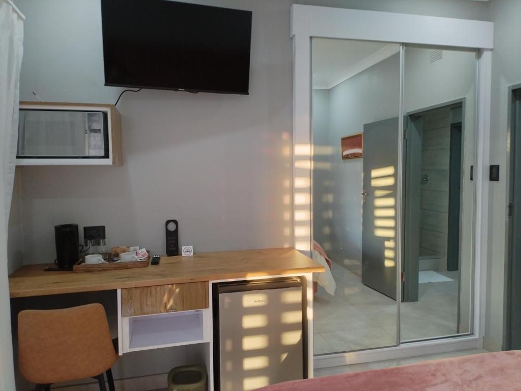 Luyana guesthouse - Hizvo