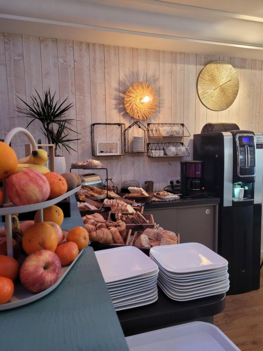 Brit Hotel des Halles - Housity
