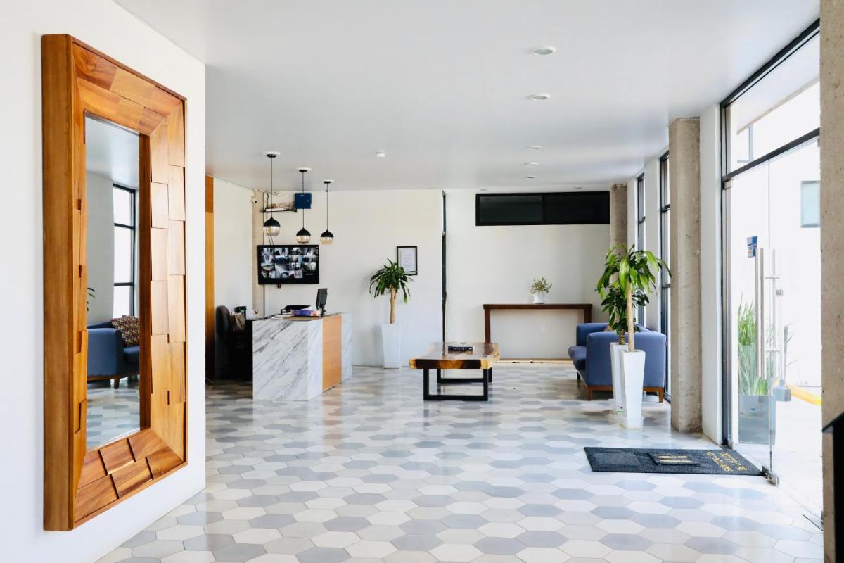 Hotel Express Jerez - Housity