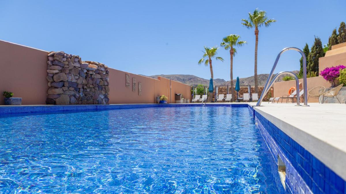 Piscina en o cerca de Hotel de Naturaleza Rodalquilar & Spa Cabo de Gata