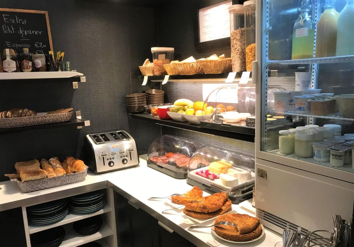 Nourriture dans l'hôtel ou à proximité