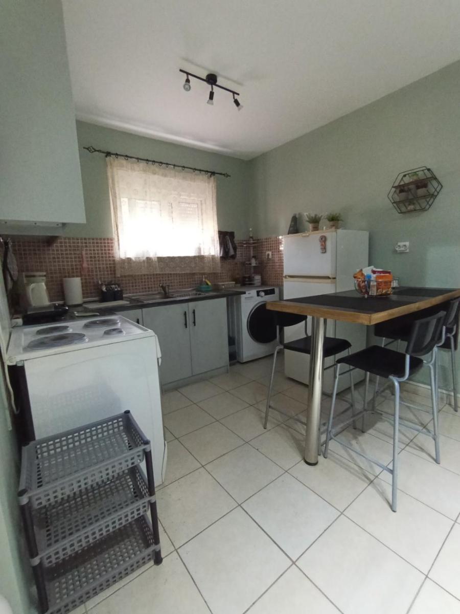 Semi-basement 50sqm apartment near Kos citycenter - Housity