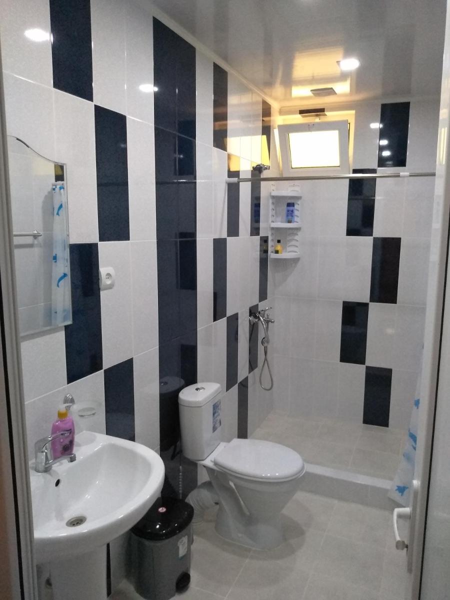 Legend Guest House - Housity