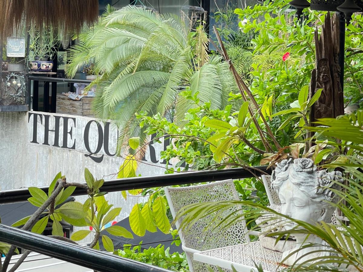 The Quarter Wutthakat - Housity