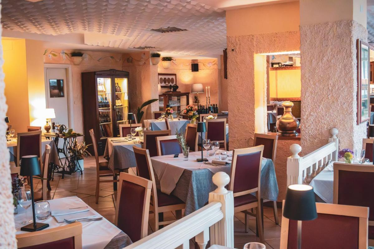 Hotel Adria & Resort - Housity
