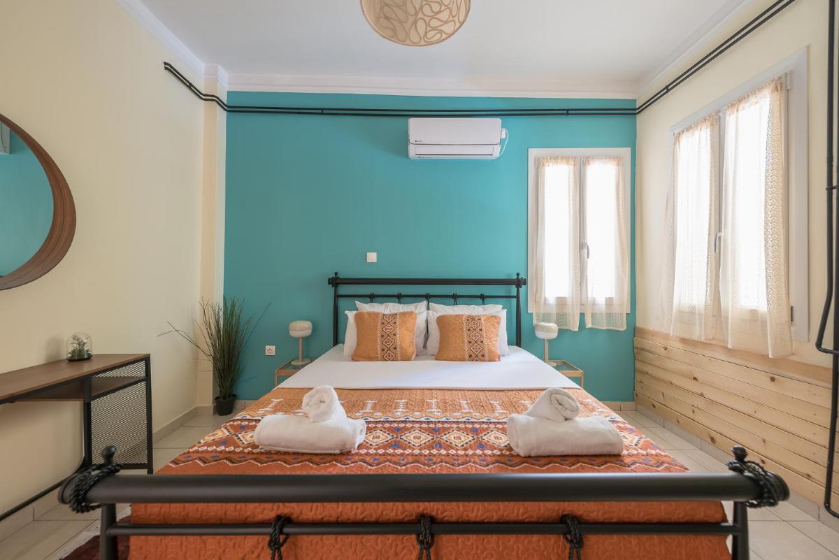Athens Country House - Heated Jacuzzi - free bikes - Housity