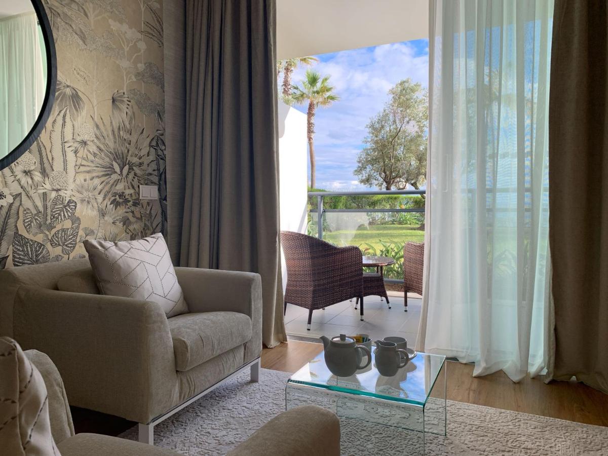 Uma área de estar em VidaMar Resort Hotel Madeira