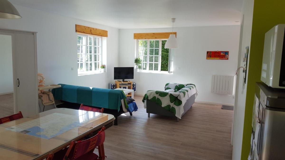 Saint Pierre House - Housity