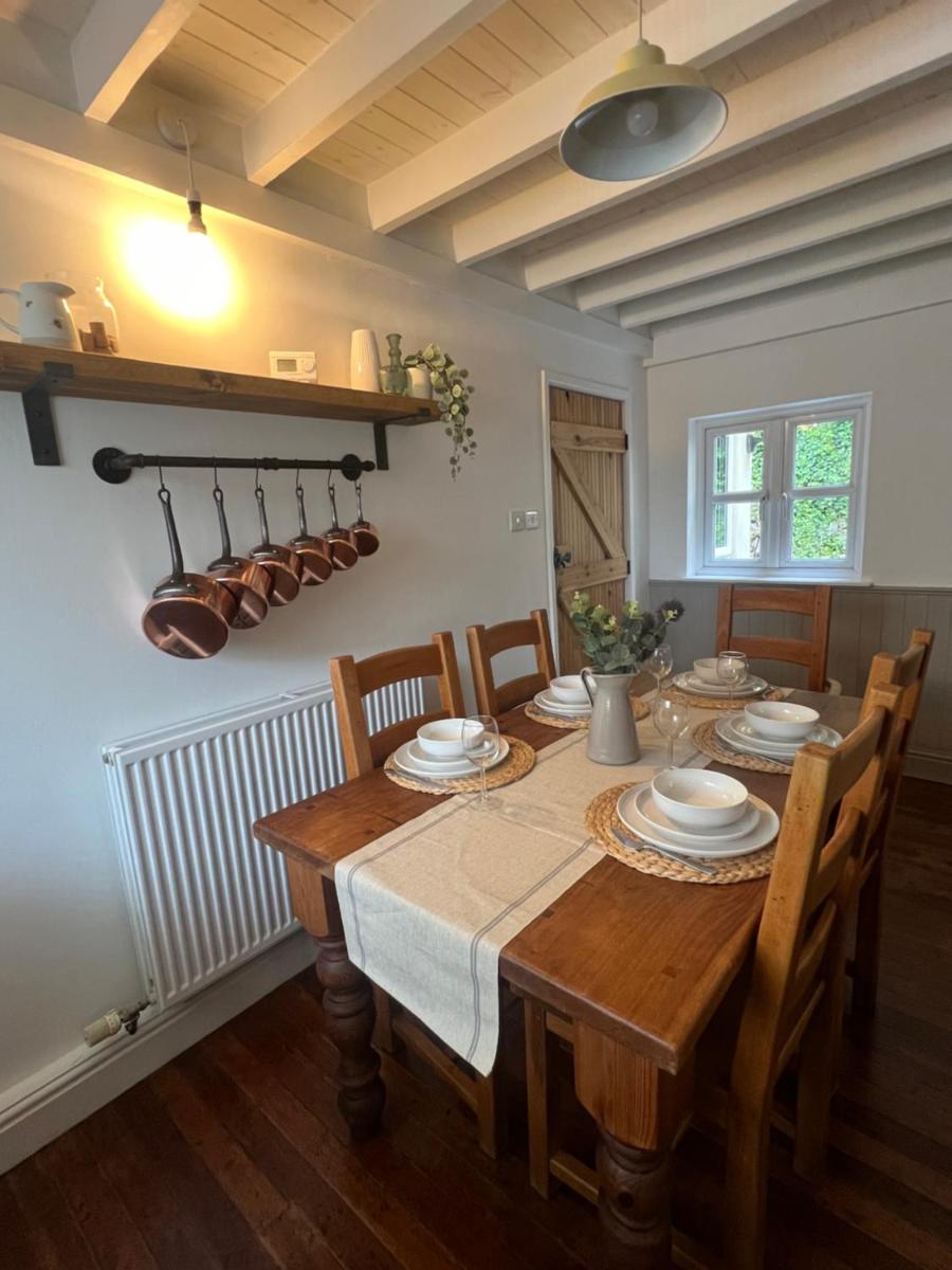 Yew Tree Cottage - Housity
