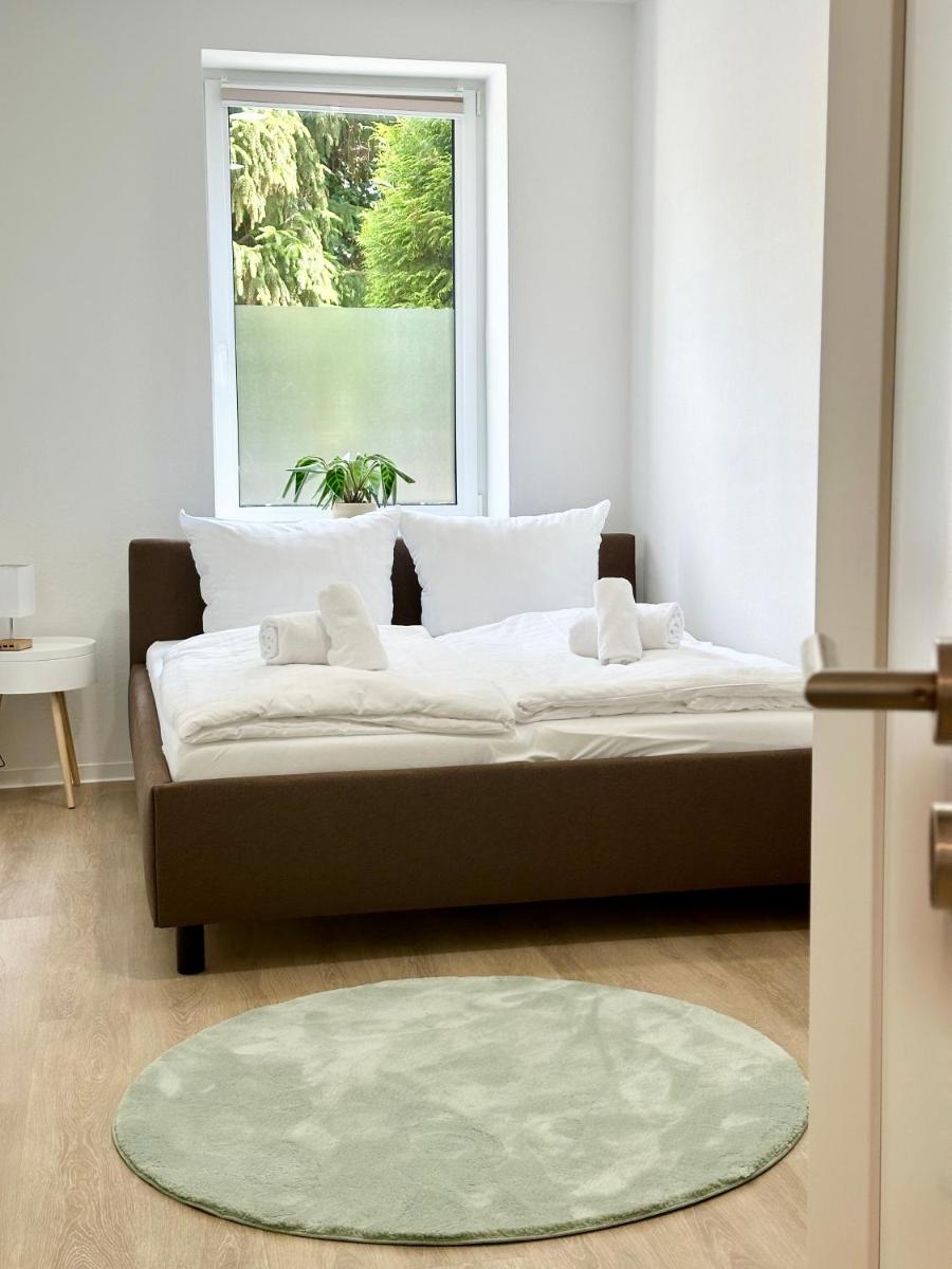 Modernes Apartment mit Queensize-Bett, NETFLIX, Küche, Erdgeschoss, Nähe AMEOS Klinik - Hizvo