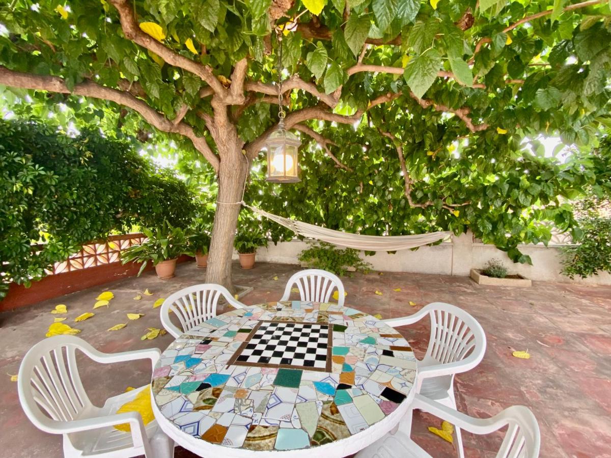 Elga Carob Holidays House by HLCLUB Agency - Housity