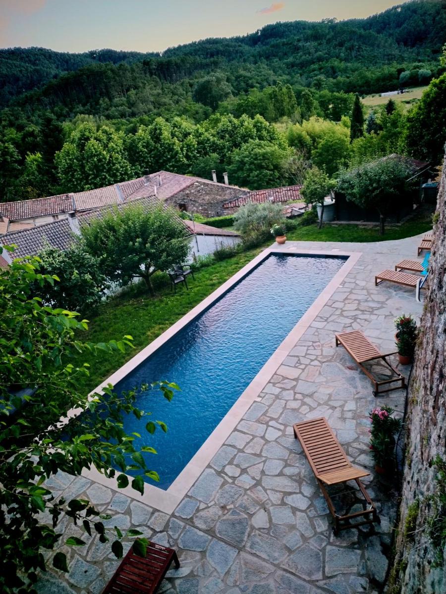 Mes Maisons, Two Gites sleeping 13 with Two Private pools, Kids Room, Laundry, Disco, free WiFi, Linen and Dog's are Welcome - Housity