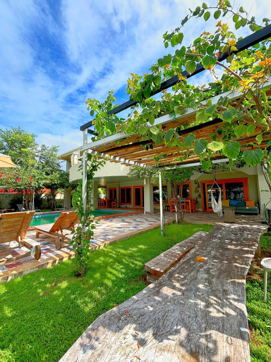 Royal Palm Retreat - Housity
