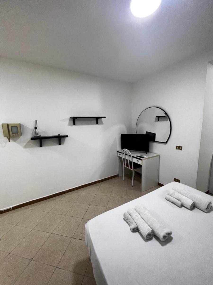 1 room apartment near by Central train station - Housity