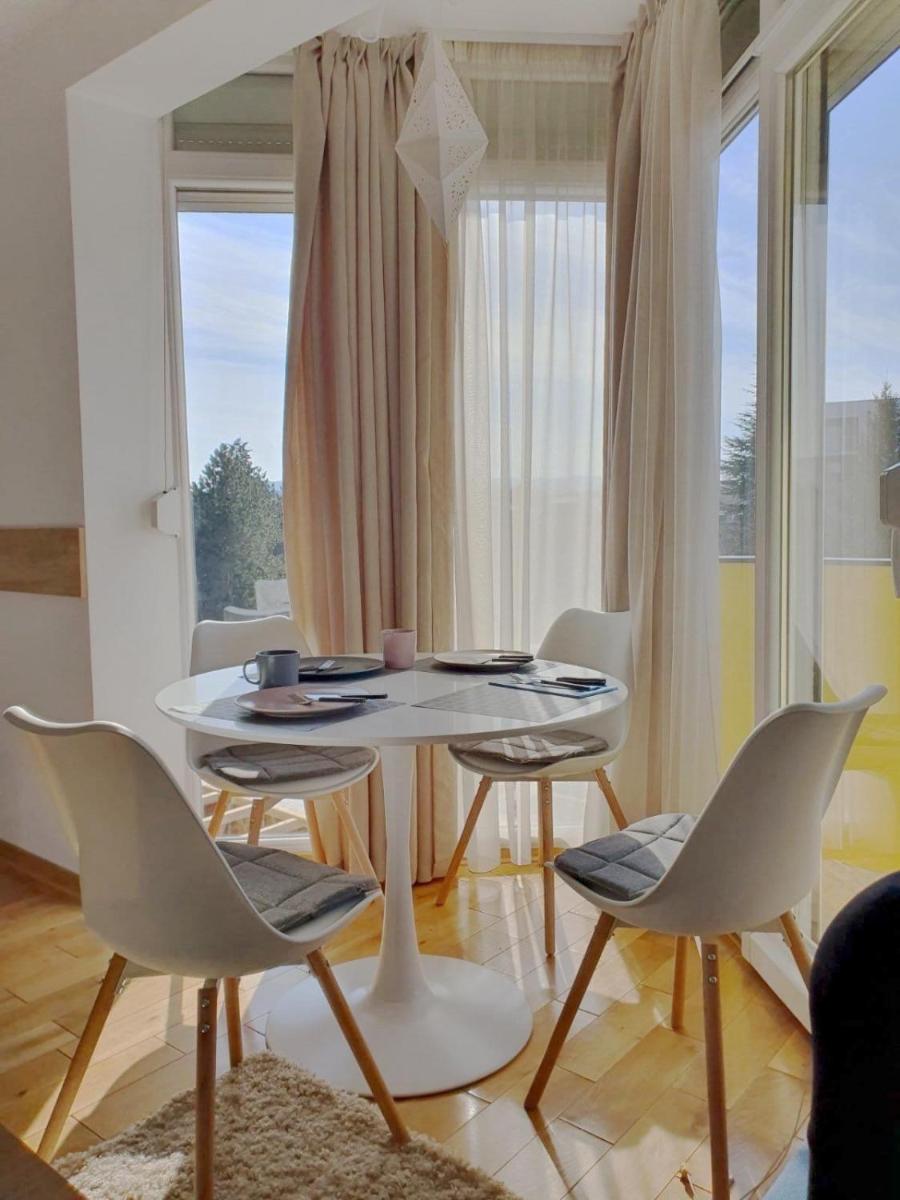 Andjelka A26 - Housity