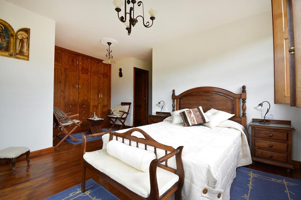 GALIHOST - Casa Pazo de Meis - Housity