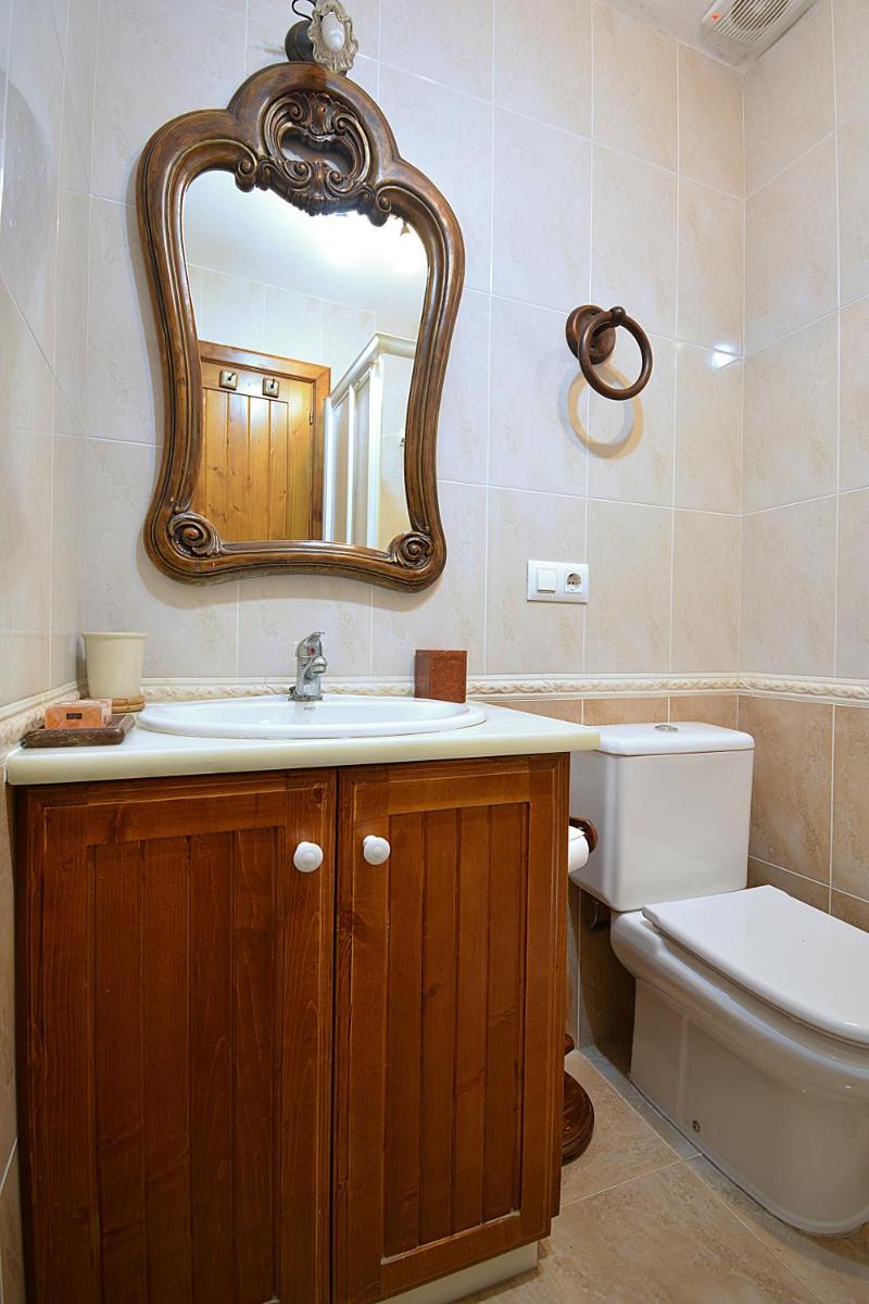 GALIHOST - Casa Pazo de Meis - Housity