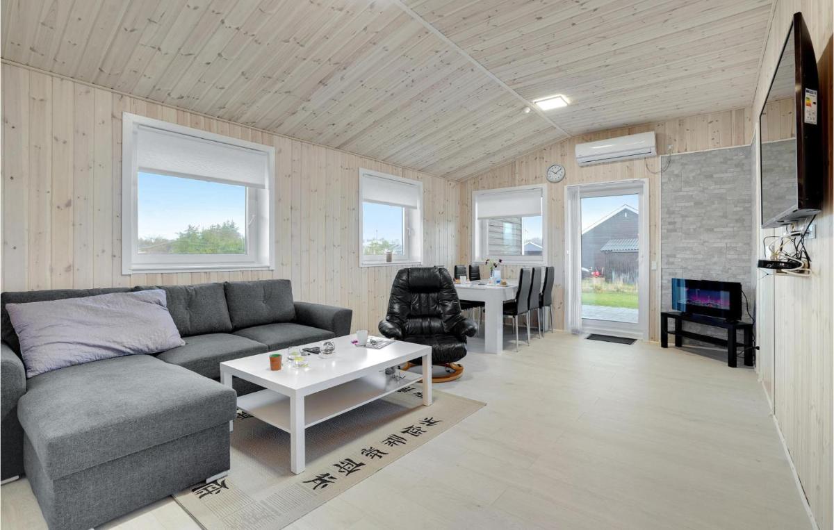 2 Bedroom Lovely Home In Skjern - Housity