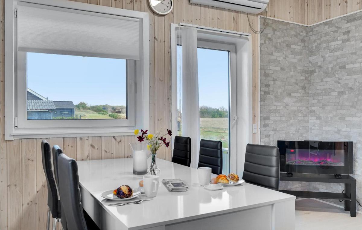 2 Bedroom Lovely Home In Skjern - Housity