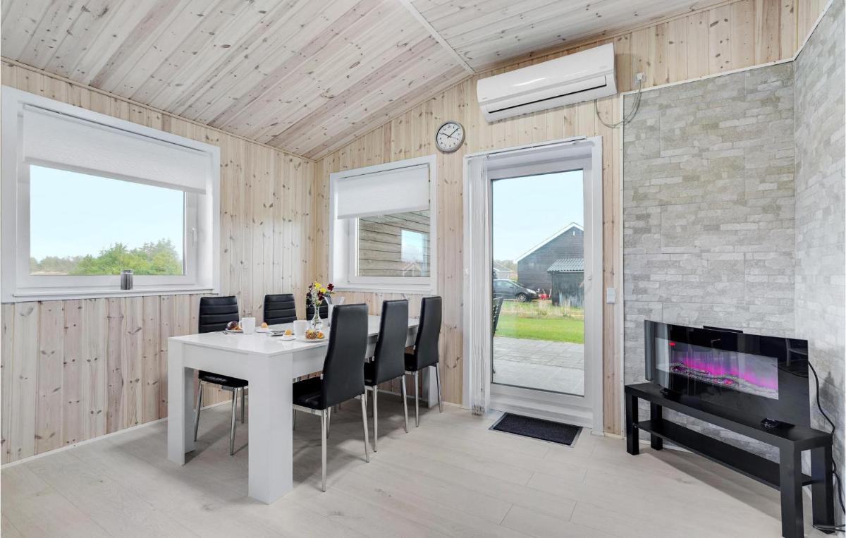 2 Bedroom Lovely Home In Skjern - Housity