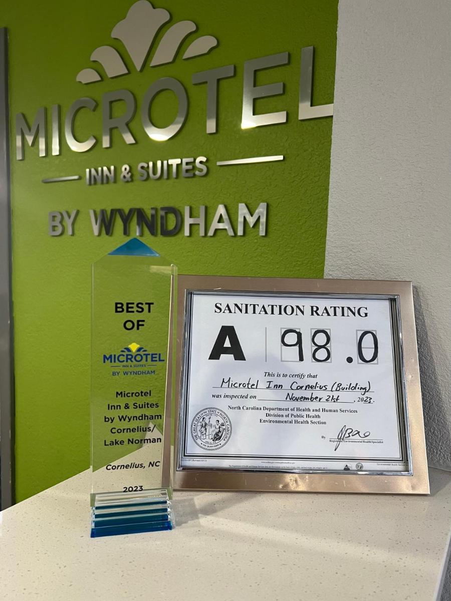 Microtel Inn by Wyndham Lake Norman - Housity