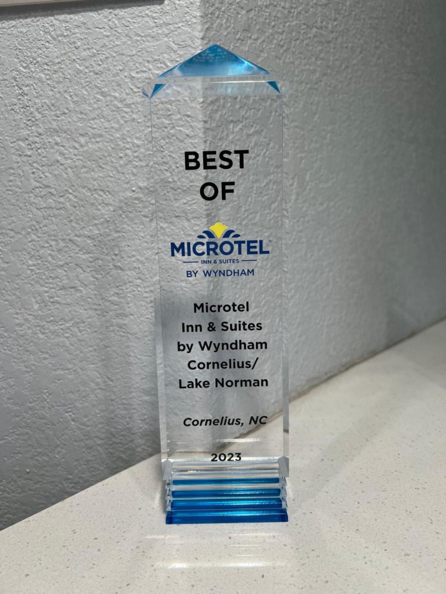 Microtel Inn by Wyndham Lake Norman - Housity