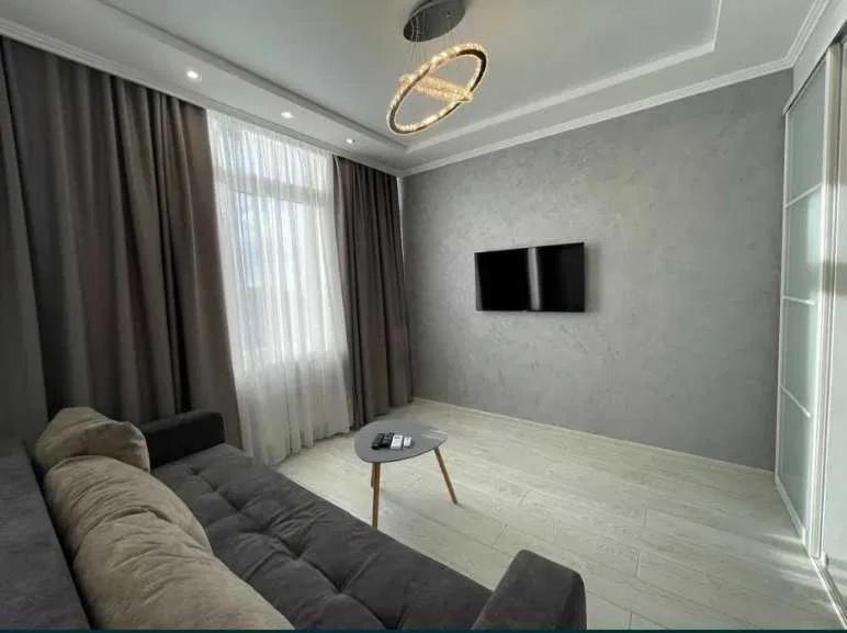 Pearl of Odessa - Housity