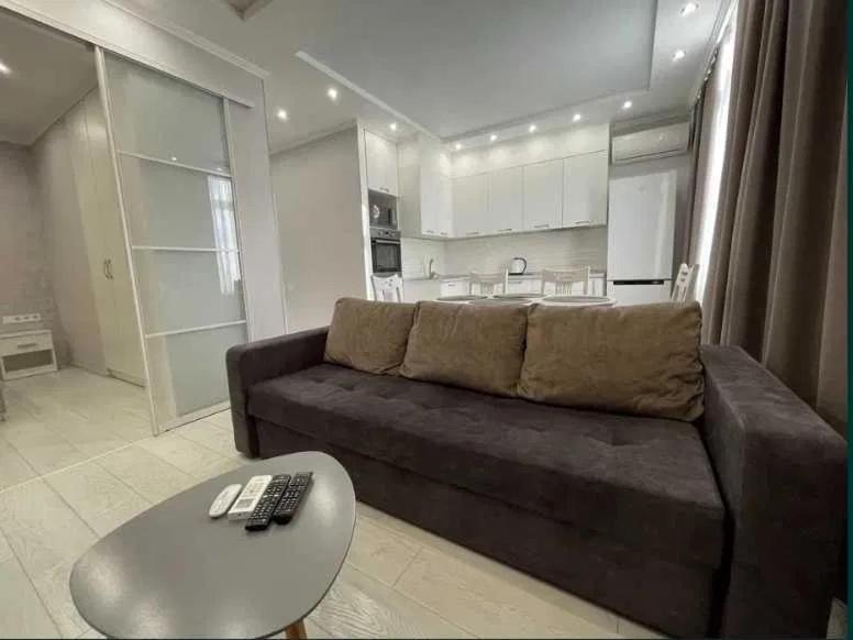 Pearl of Odessa - Housity