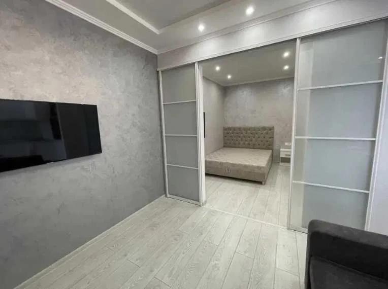 Pearl of Odessa - Housity
