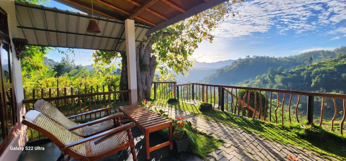 Rainbow Sky Cottage - Housity