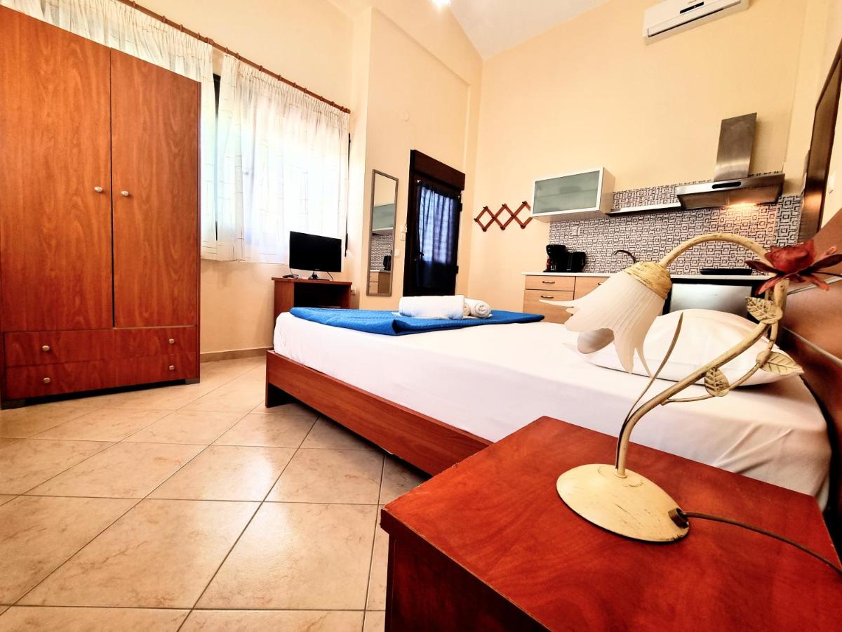 Ktima Amitsa Studios & Apartments - Housity