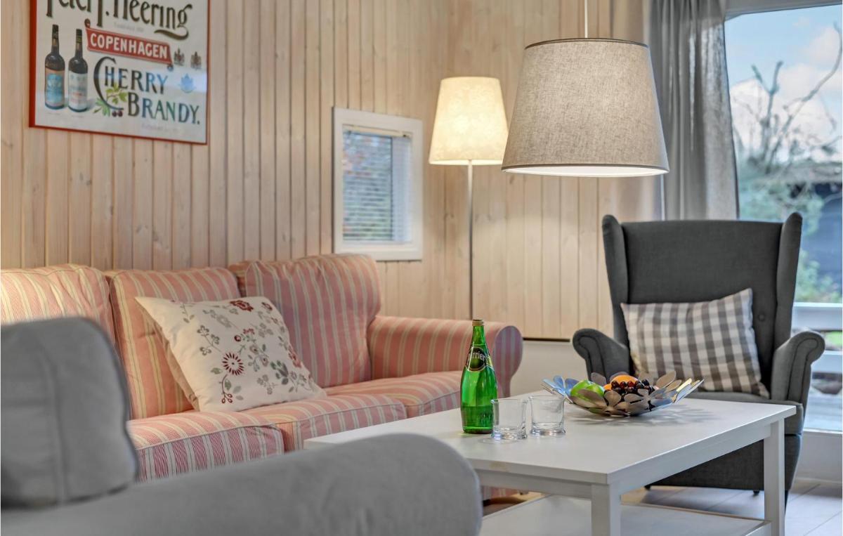2 Bedroom Cozy Home In Gilleleje - Housity