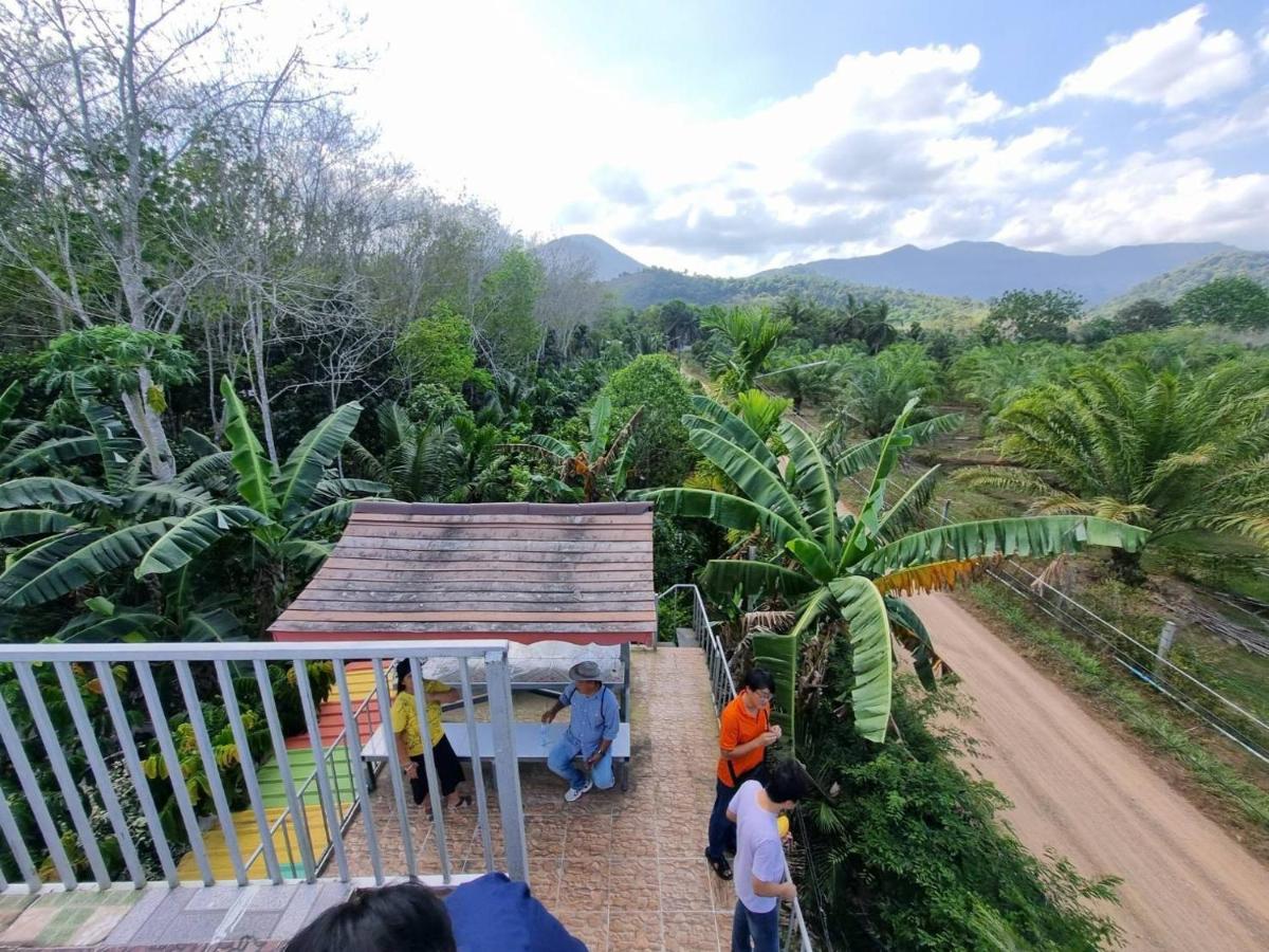 TonNgaChang -Les Cat Cocoa Farmstay - Housity