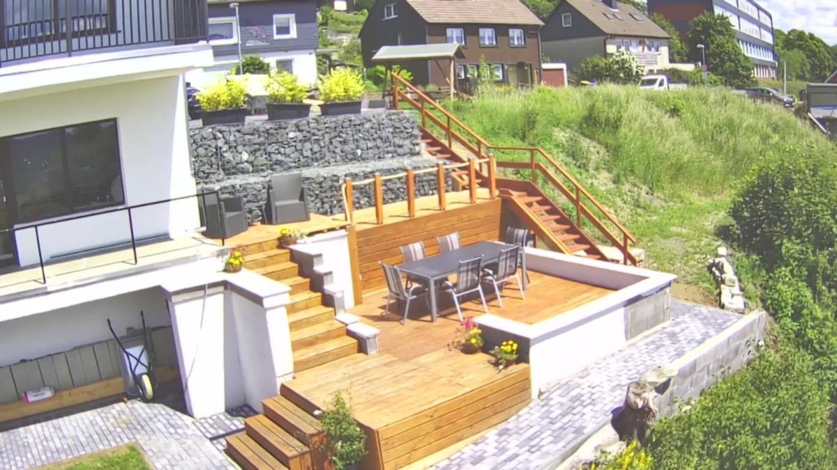 Schöne Höhe 600 FeWo Ausblick ab 5 Personen ganzes Haus - Housity