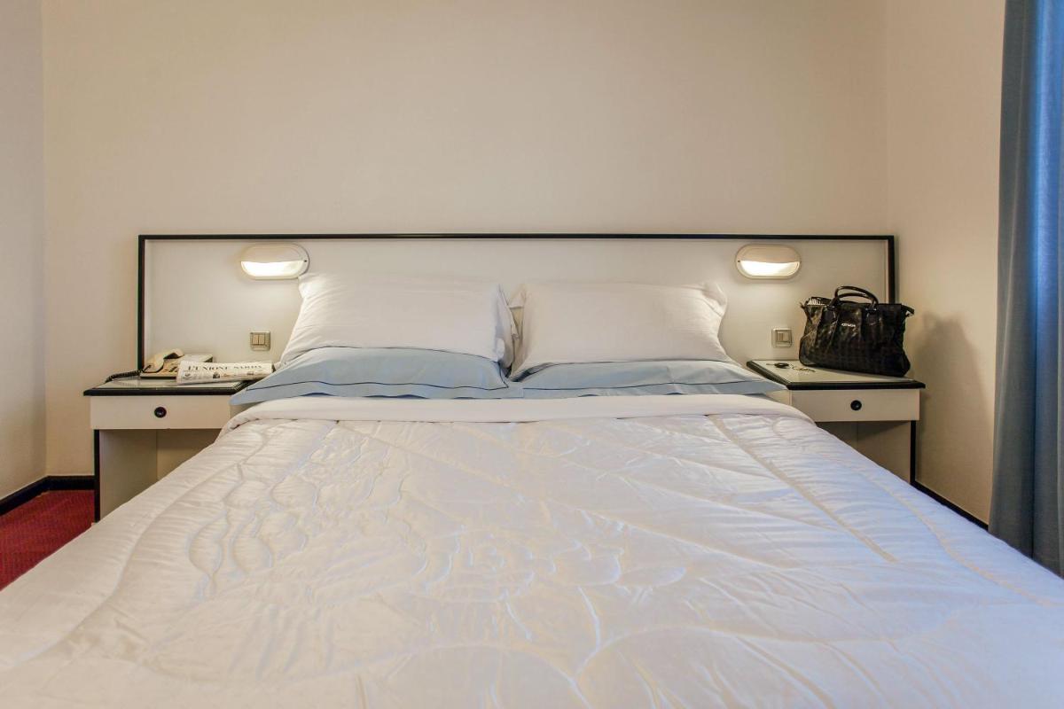 Hotel Quadrifoglio - Housity