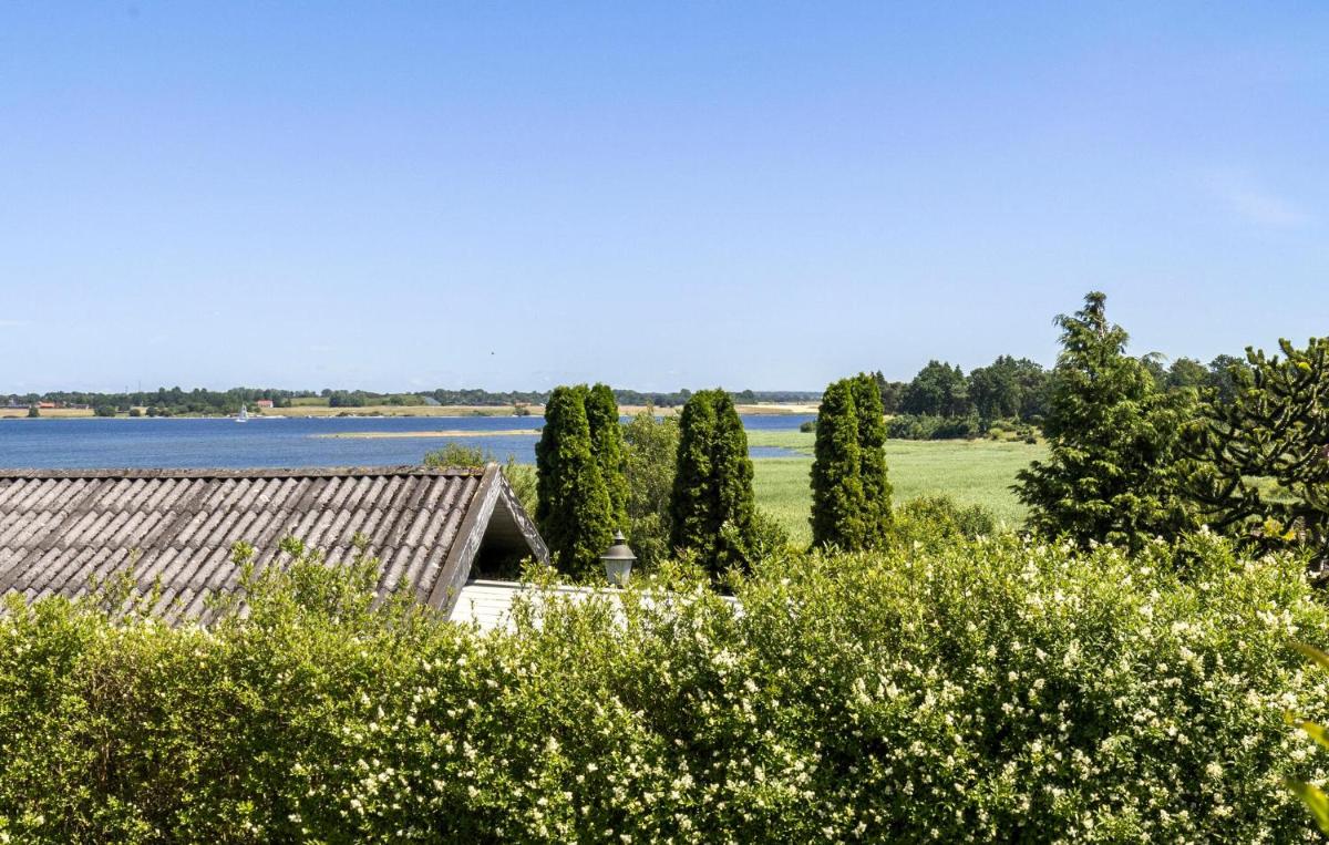 Holiday Home Kystsvinget - Housity